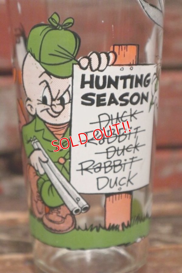 画像2: gs-210701-10 Bugs Bunny, Daffy Duck & Elmer Fudd / PEPSI 1976 Collector Series Glass