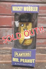 ct-220201-02 PLANTERS / FUNKO 2000's MR.PEANUT WACKY WOBBLER