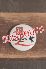 dp-220401-302 7up / Zorro 1957 Pinback