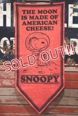 ct-220501-08 PEANUTS / 1960's Snoopy Banner "The Moon Is Made of American Cheese!"