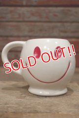 dp-220401-39 McCOY POTTERY / 1970's Smiley Face Mug (White×Red)