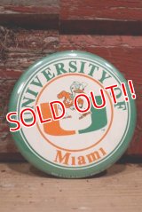 nt-220801-01 UNIVERSITY OF Miami / Miami Hurricanes "Sebastian the Ibis" 1990's Pinback