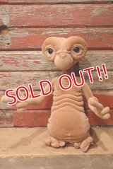 ct-220801-28 E.T. / TOYS "R" US 2002 Plush Doll