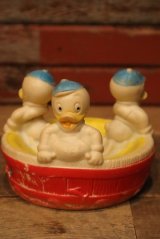 ct-221201-23 Huey, Dewey and Louie / Sun Rubber 1950's-1960's Rubber Soap Tub