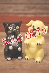 ct-230201-29 Ken-L-Ration / "Fido & Fifi" 1950's Plastic Salt & Pepper Shaker