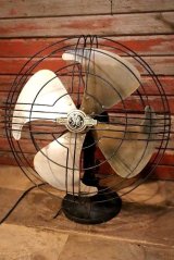 dp-230301-26 GENERAL ELECTRIC / 1940's Metal Electric Fan