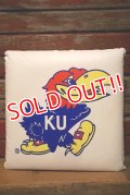 dp-230414-09 The University of Kansas / Jayhawks Cushion