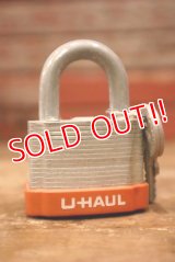 dp-230414-46 U-HAUL / Padlock