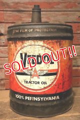 dp-230503-28 VEEDOL / TRACTOR OIL 1950's 5 U.S. GALLONS CAN