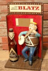 dp-230608-06 BLATZ Beer / 1950's Barrel Guy Bar Counter Display