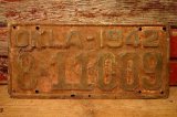 dp-230601-21 License Plate 1942 OKLAHOMA "8-11009"