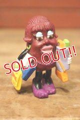 ct-231001-52 The California Raisins / 1991 PVC Figure "Anita Break"