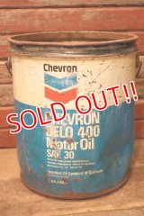 dp-231101-09 Chevron / 1970's-1980's CHEVRON DELO 400 Motor Oil U.S. FIVE GALLONS CAN