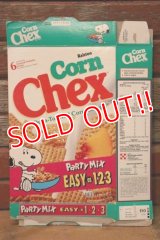 ct-231101-21 PEANUTS / Chex 1990's Cereal Box (J)