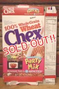 ct-231101-21 PEANUTS / Chex 1990's Cereal Box (E)