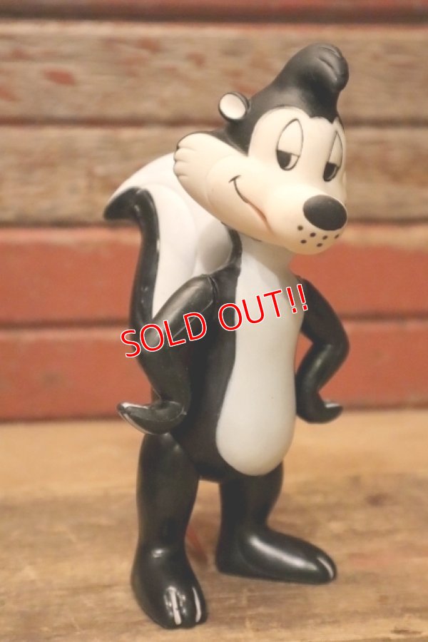 画像2: ct-231101-48 Pepe Le Pew / DAKIN 1971 Figure