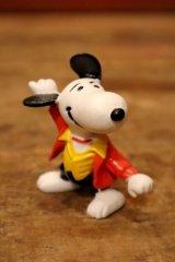 ct-231101-45 Snoopy / Schleich PVC Figure "Dancer"