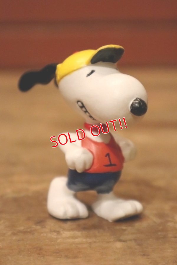 画像1: ct-231101-45 Snoopy / Schleich PVC Figure "Jogger"