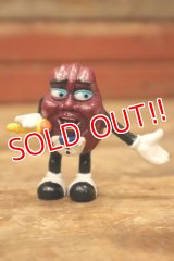 ct-151027-11 The California Raisins / 1988 PVC Figure "Boy with Microphone"