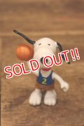 ct-240214-195 Snoopy / Schleich PVC Figure "Basketball"