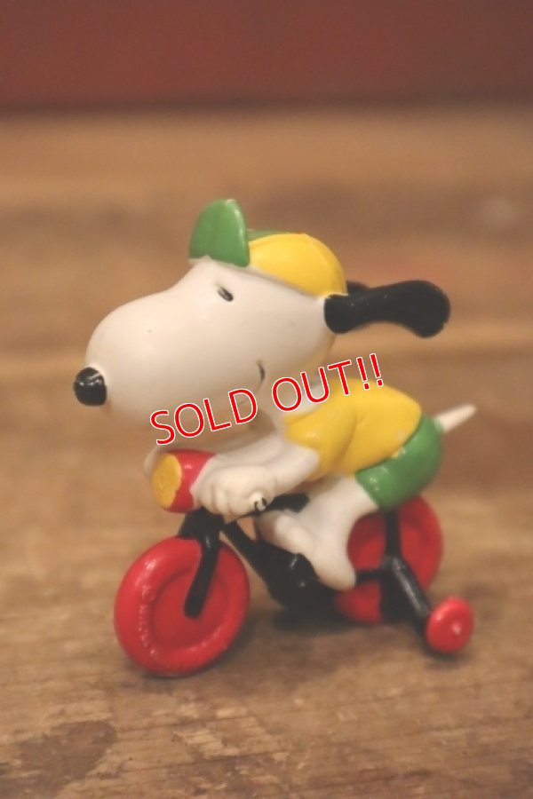 画像1: ct-240214-195 Snoopy / Schleich PVC Figure "Bicycle"