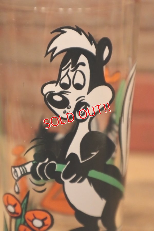 画像5: gs-240301-07 Pepe Le Pew & Daffy Duck / PEPSI 1976 Collector Series Glass