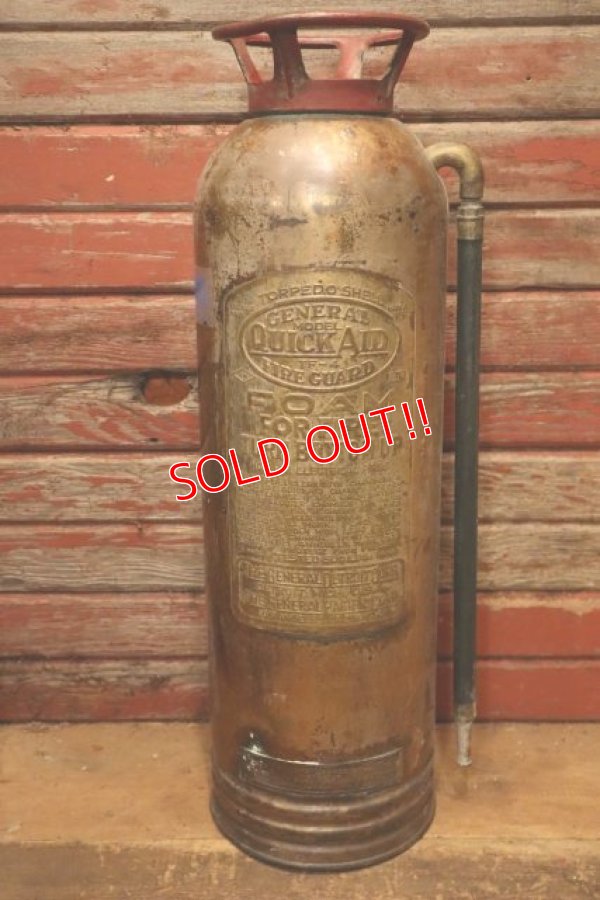 画像1: dp-240508-81 QUICK AID / 1960's Metal Fire Extinguisher