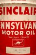 画像2: dp-240508-32 SINCLAIR / PENNSYLVEANIA MOTOR OIL 1950's 5 Gallons Can (2)