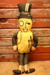 ct-240814-15 PLANTERS / MR.PEANUT 1970's Pillow Doll