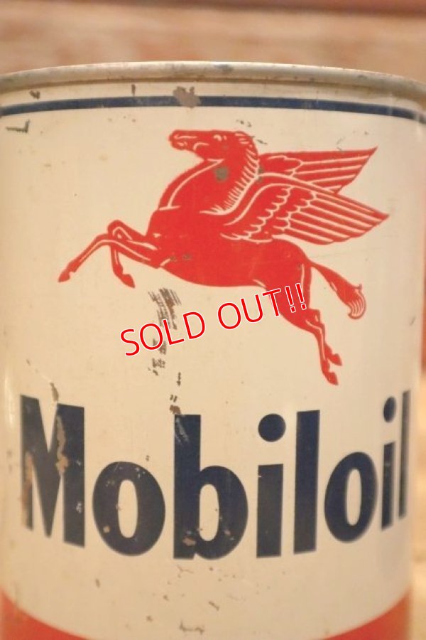 画像2: dp-240508-61 Mobiloil / 1950's One U.S. Quart Oil Can