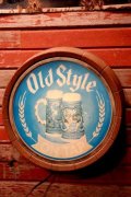 dp-231206-03 Old Style Beer / 1983 Lighted Barrel Sign