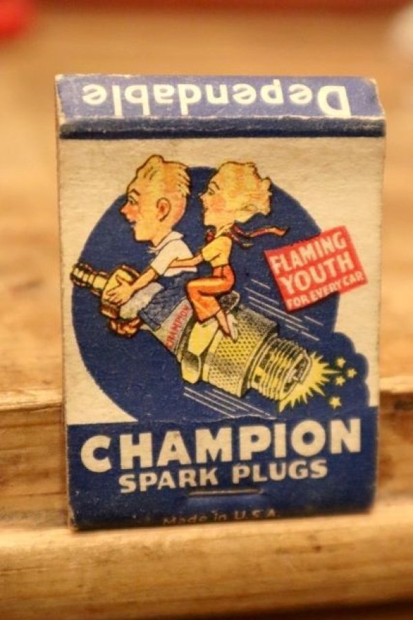 画像2: dp-240508-107 CHAMPION SPARK PLUGS 1940's Matchbook Cover