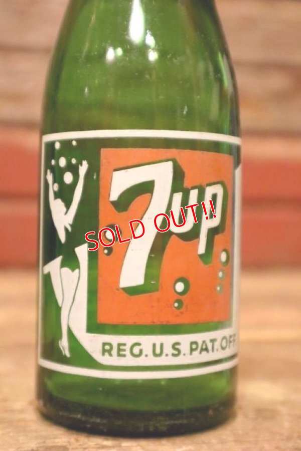 画像2: dp-240611-05 7up / 1946-1953 7 FL.OZ. Bottle