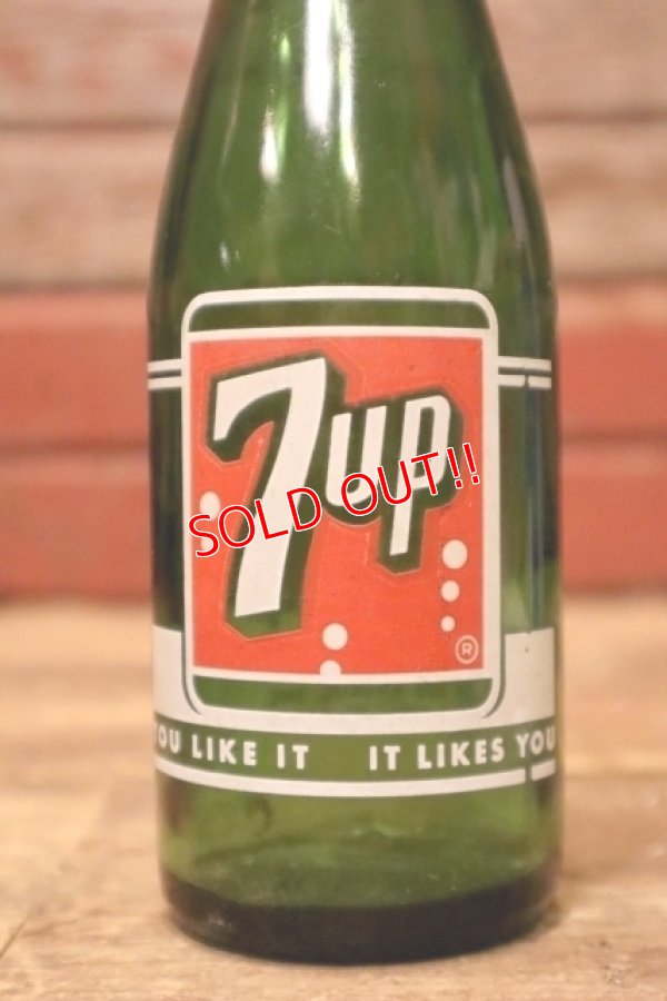 画像2: dp-240611-02 7up / 1950's 7 FL.OZ. Bottle