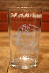 gs-240605-10 The Flintstones / Welch's 1960's Glass "PEBBLES LANDS A FISH"