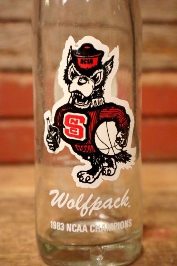 画像2: dp-230101-65 North Carolina State University / Wolfpack 1983 NCAA Champion Coca Cola Bottle