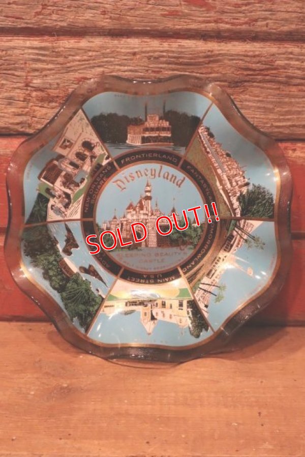 画像1: dp-240611-16 Disneyland / Vintage Souvenir Glass Tray