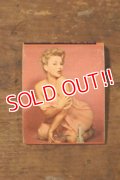 dp-240814-01 1950's PIN-UP GIRL Matchbook