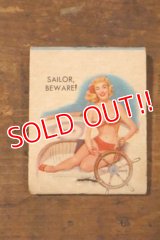 dp-240814-01 1950's PIN-UP GIRL Matchbook