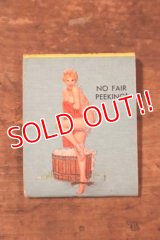 dp-240814-01 1950's PIN-UP GIRL Matchbook