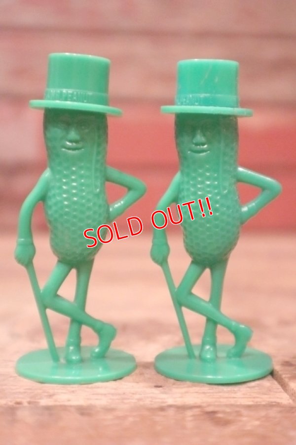 画像1: ct-240814-23 PLANTERS / MR.PEANUT 1950's Salt & Pepper Shaker (Green)