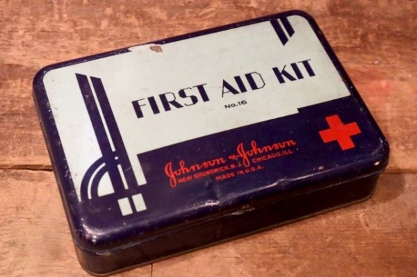 画像1: dp-240814-21 Johnson & Johnson / 1960's-1970's FIRST AID KIT BOX