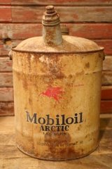 dp-240911-50 Mobiloil / ARCTIC 1940's 5 U.S. GALLONS CAN