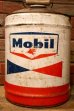 画像3: dp-240911-51 Mobil / 1960's 5 U.S. GALLONS CAN