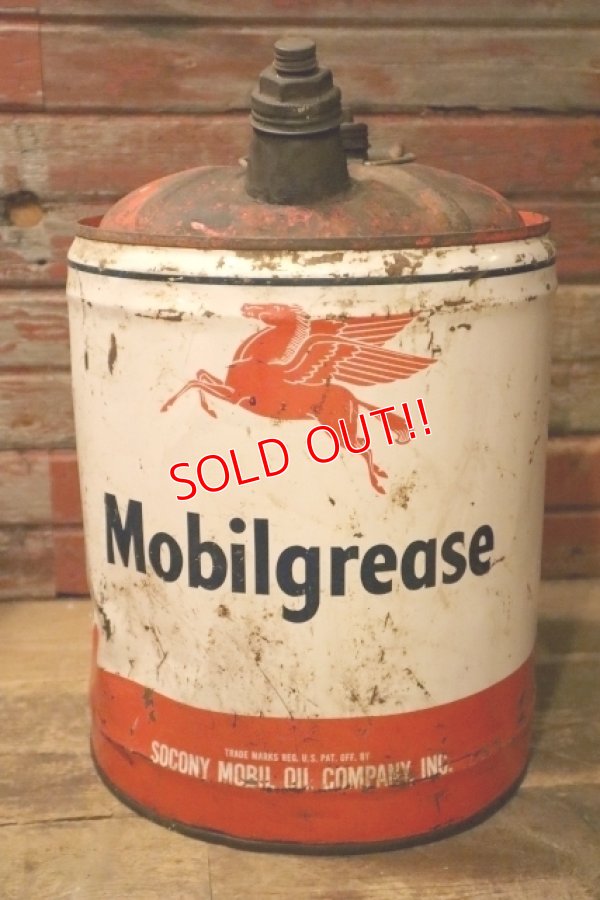 画像1: dp-240911-38 Mobilgrease / 1940's-1950's 5 U.S. GALLONS CAN