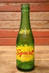 dk-022 Squirt / 1940's 7 FL. OZ. Bottle