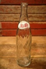 dk-004 PEPSI : COLA / Late 1950's-1960's 12 FL.OZ. Bottle