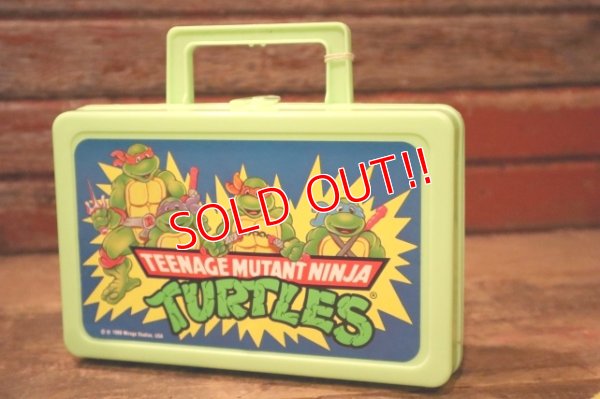 画像1: ct-241008-05 TEENAGE MUTANT NINJA TURTLES (TMNT) / 1990 Plastic Lunch Box