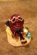 画像2: ct-241008-83 The California Raisins / 1988 PVC Figure "Boy In Beach Chair" (2)