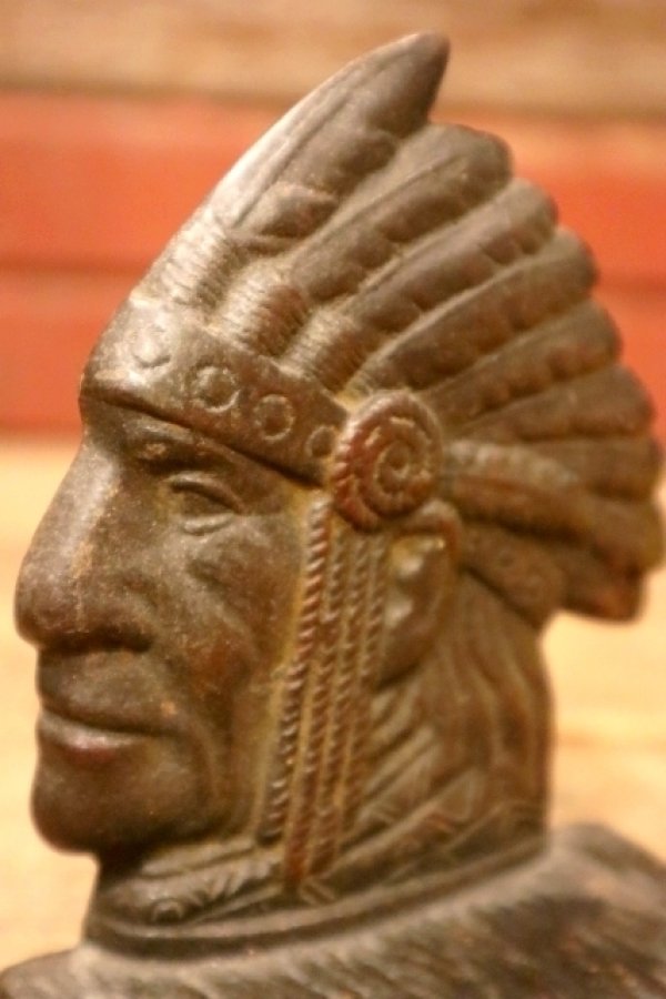 画像2: dp-241008-06 Indian Head Bookend